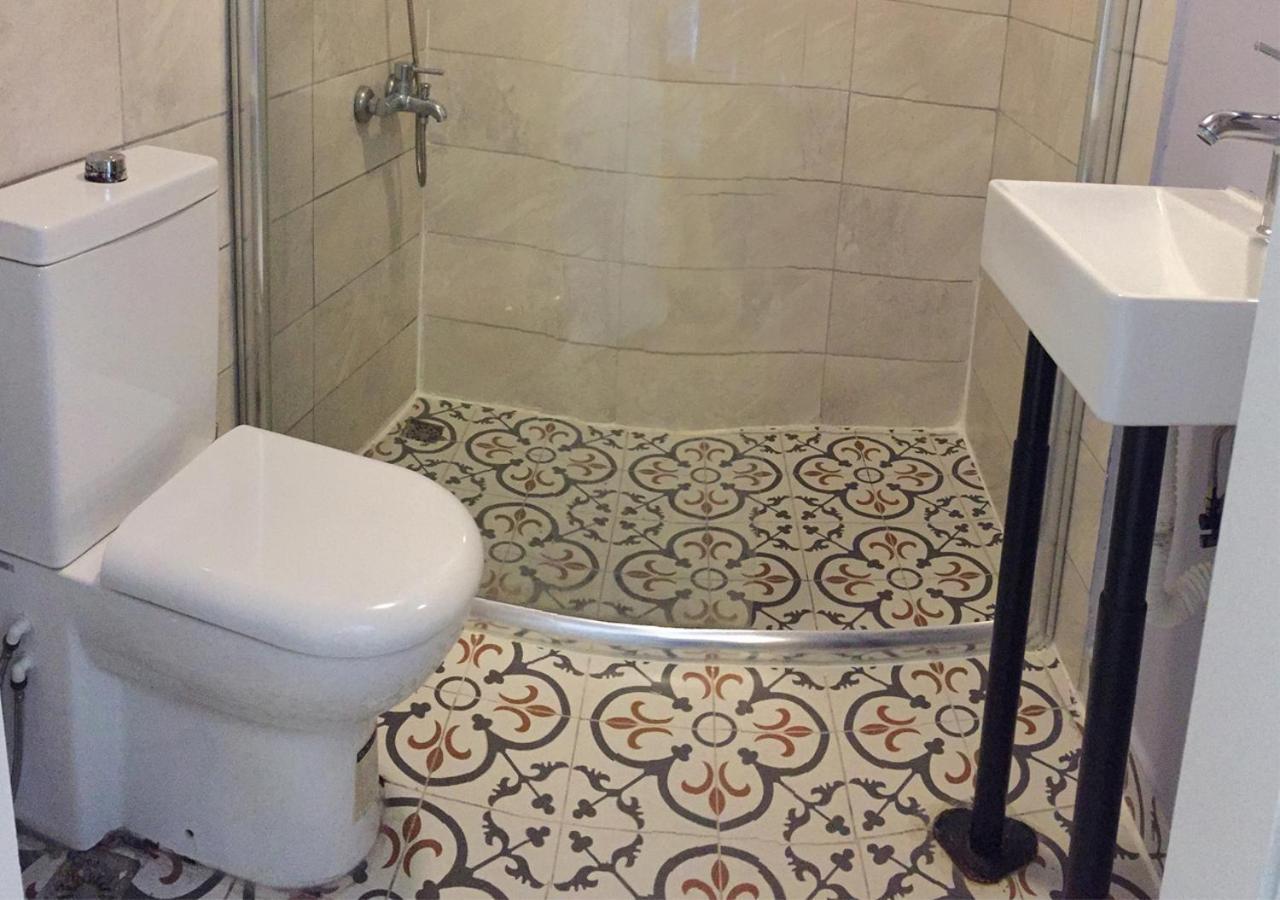 The Local Hostel & Guesthouse Istanbul Ngoại thất bức ảnh