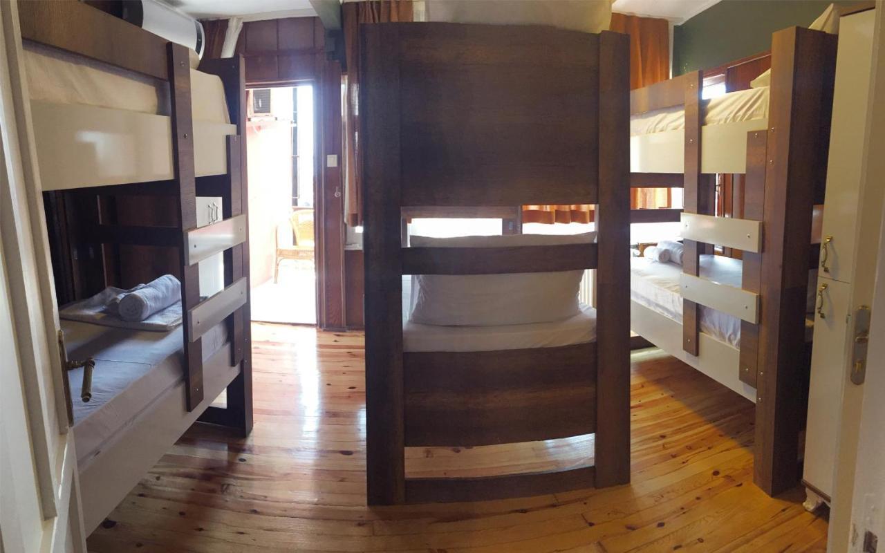 The Local Hostel & Guesthouse Istanbul Ngoại thất bức ảnh